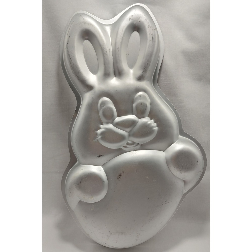 Vintage Wilton Easter Bunny Tin Cake Pan 1979 #502-1913